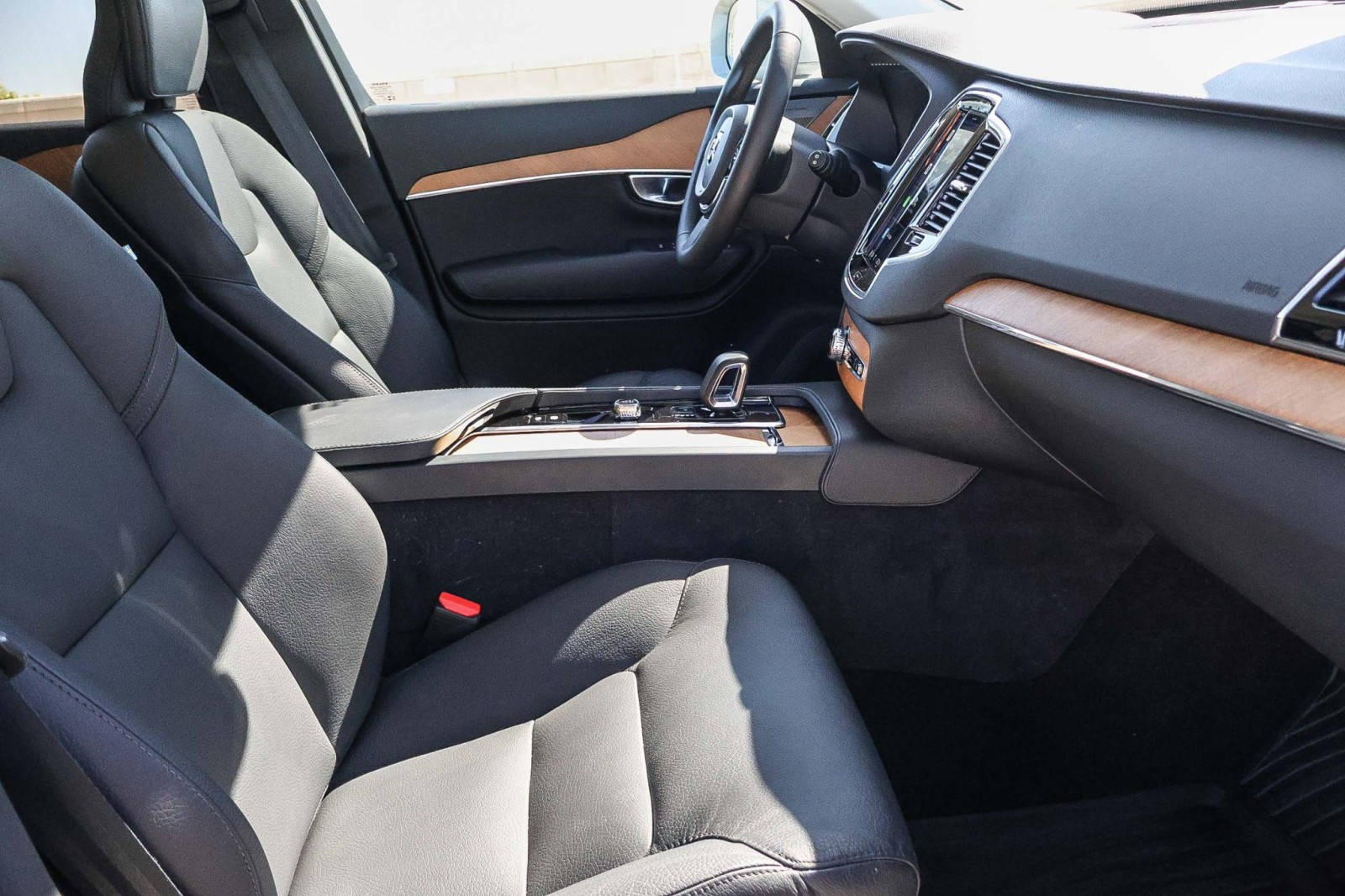2024 Volvo XC90 Recharge Plus photo 12