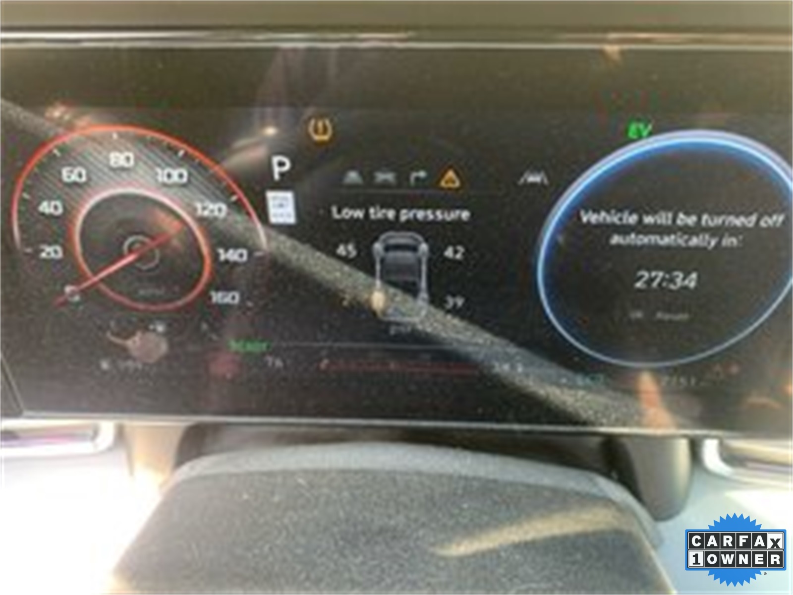 2025 Hyundai Elantra Hybrid Limited photo 3