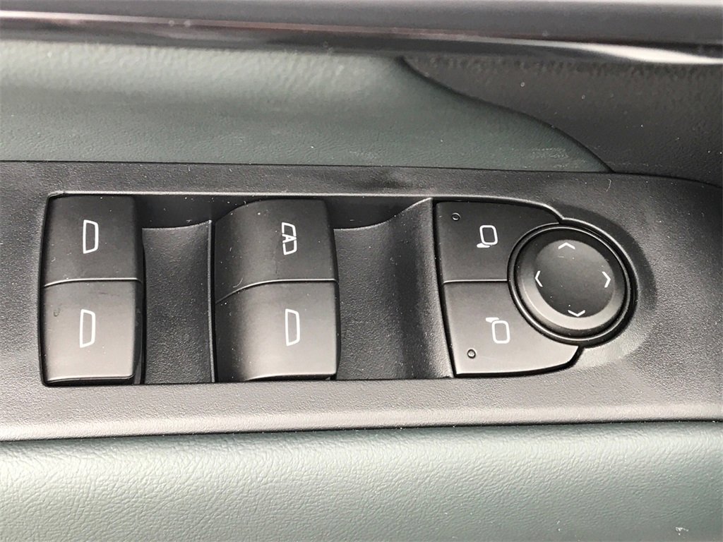 2026 GMC TERRAIN - Image 14