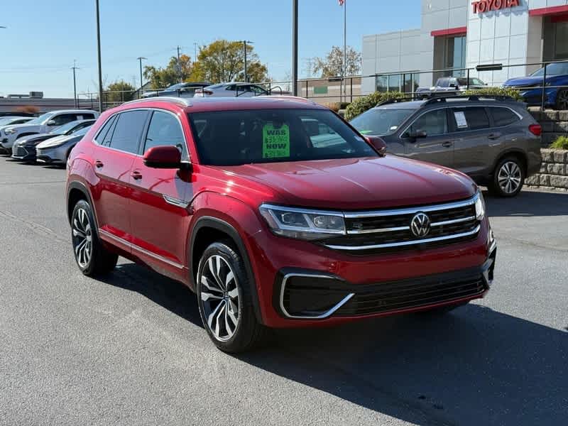 2023 Volkswagen Atlas Cross Sport SEL Premium R-Line's photo