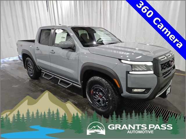 2026 Nissan Frontier PRO-4X's photo