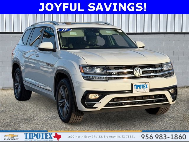 2019 Volkswagen Atlas SEL R-Line's photo