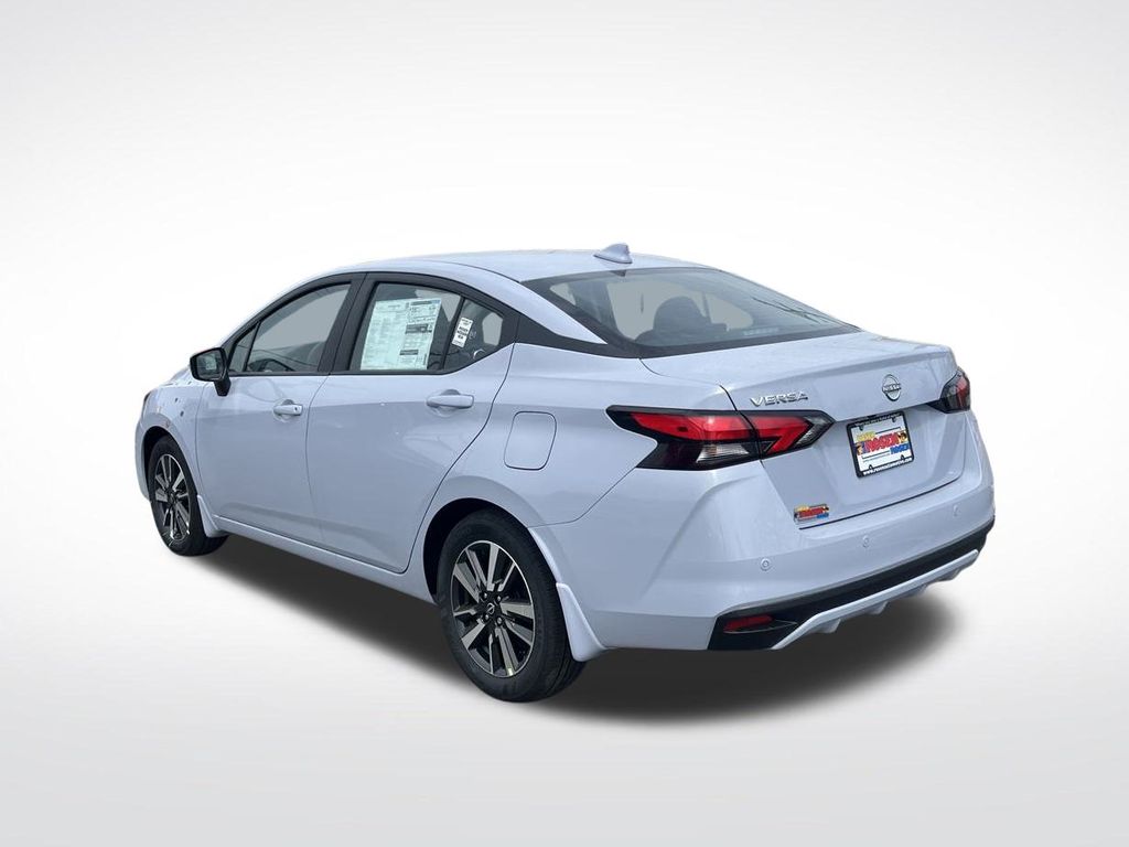 2025 Nissan Versa SV photo 3