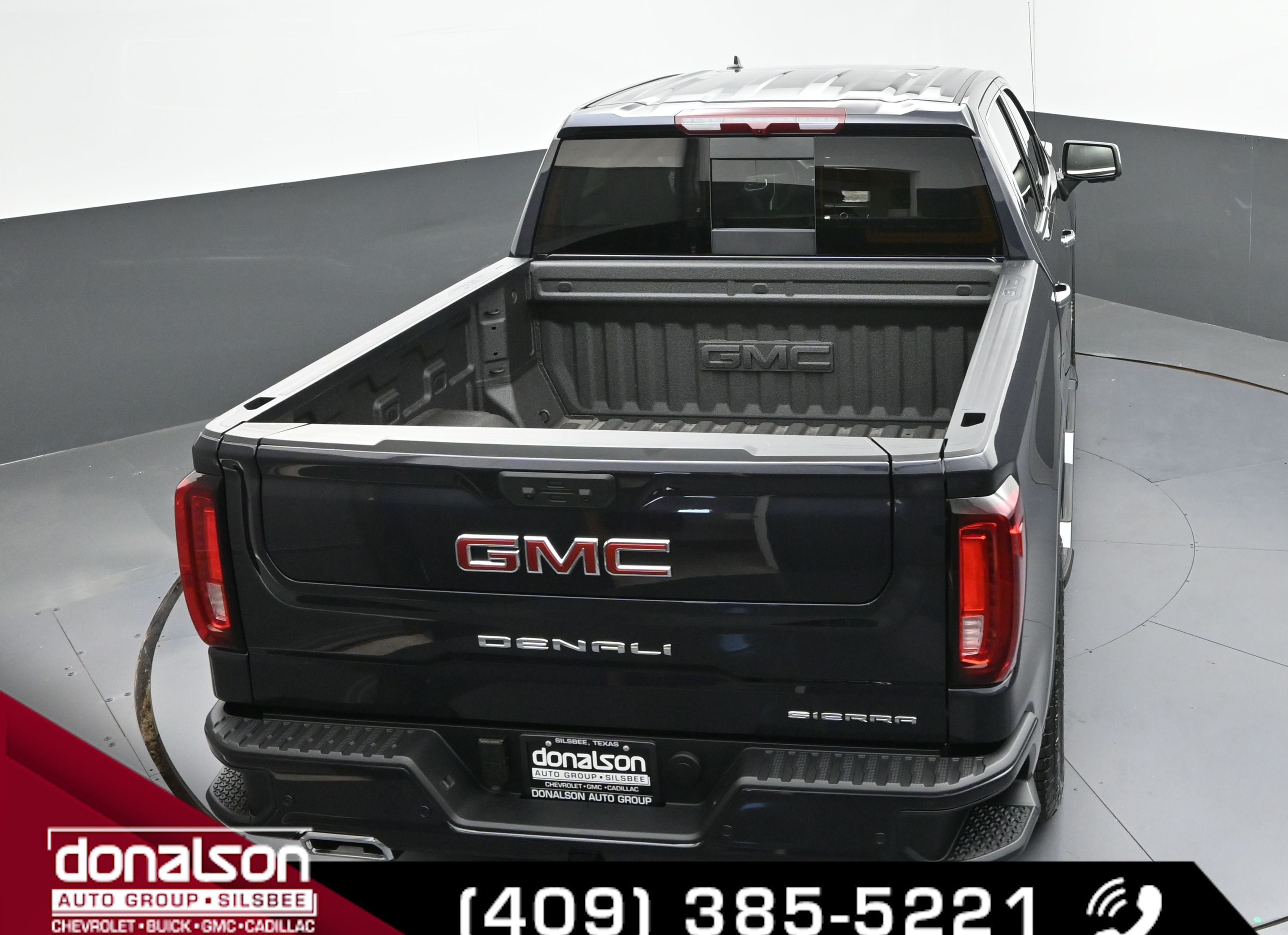 2026 Gmc Sierra Denali photo 17