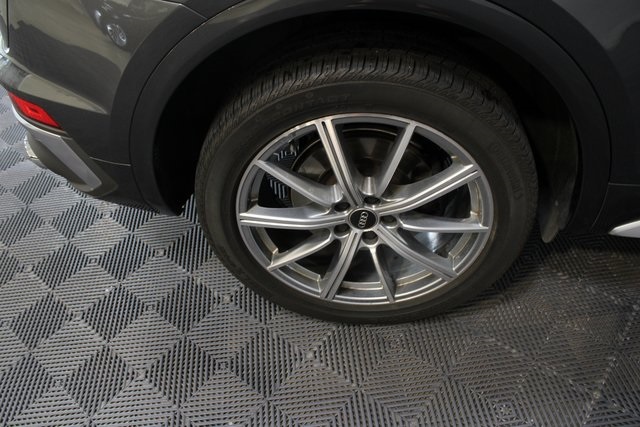 2022 Audi SQ5 Premium photo 25
