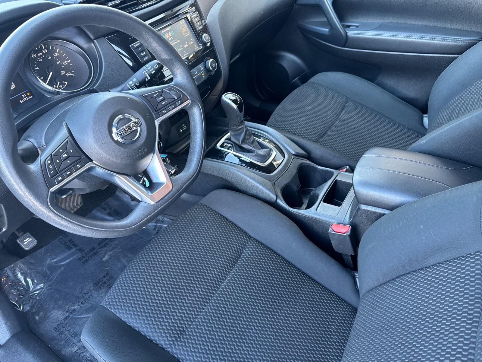 2022 Nissan Rogue Sport S photo 9