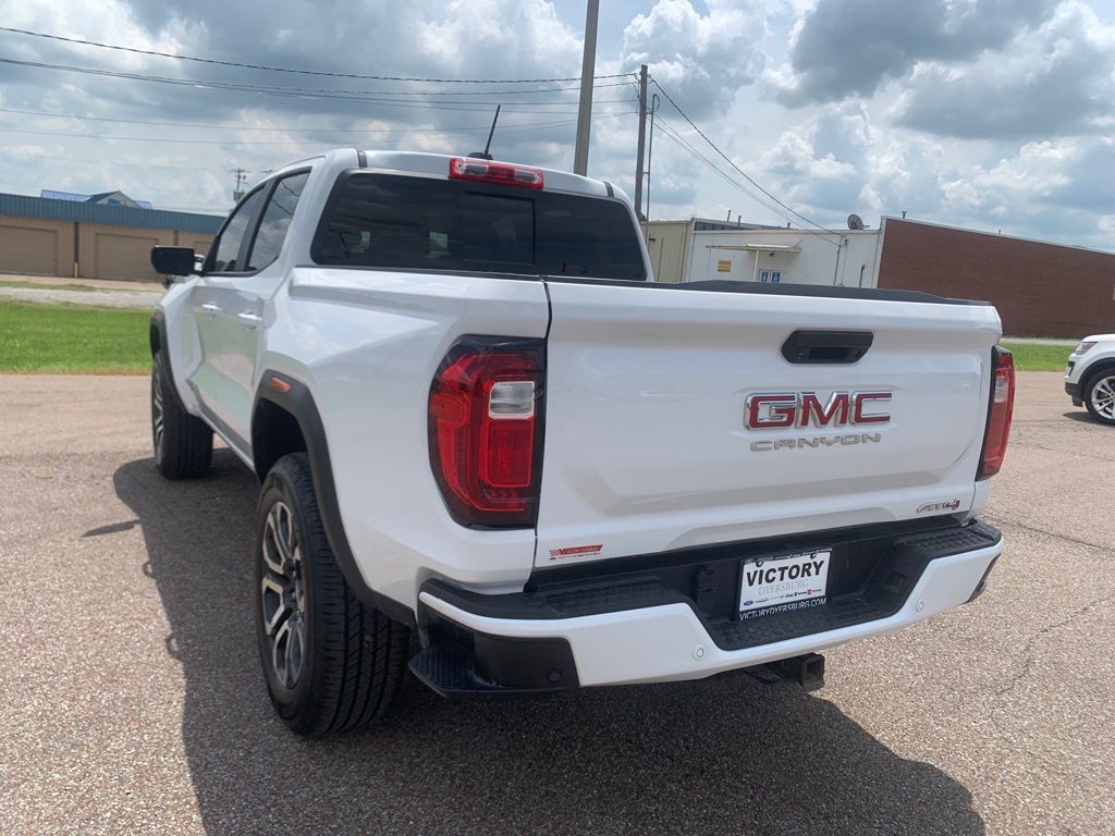 2024 Gmc Canyon AT4 photo 3