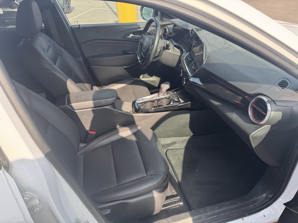 2024 Chevrolet Trax photo 25