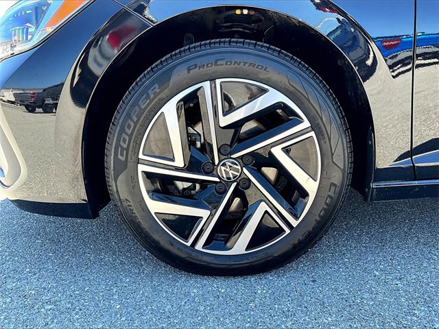 2023 Volkswagen Jetta 1.5T SEL photo 7