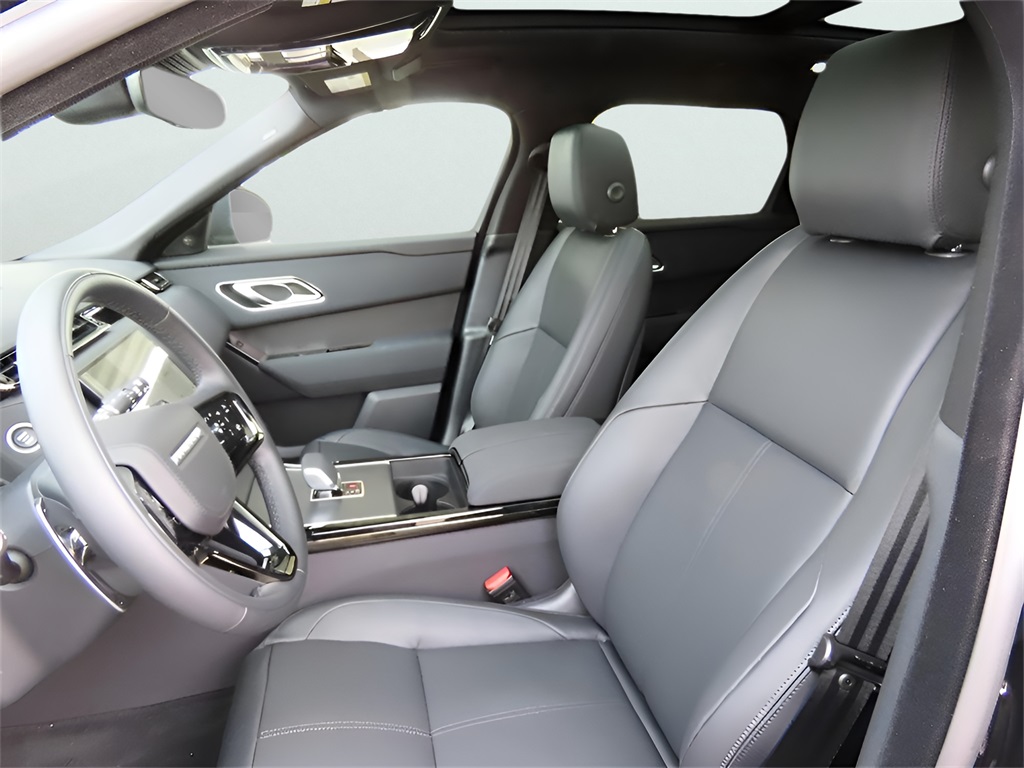2025 Land Rover Range Rover Velar SE photo 46