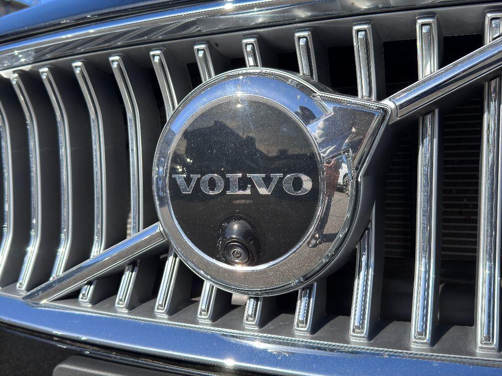 2022 Volvo S90 Inscription photo 12