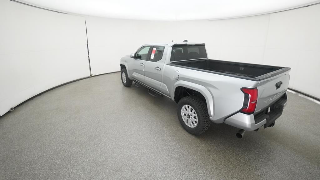2025 Toyota Tacoma SR5 photo 13