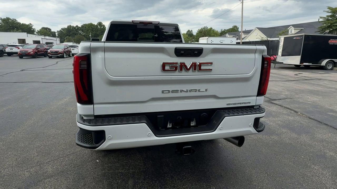 2026 Gmc Sierra 2500 HD Denali photo 7