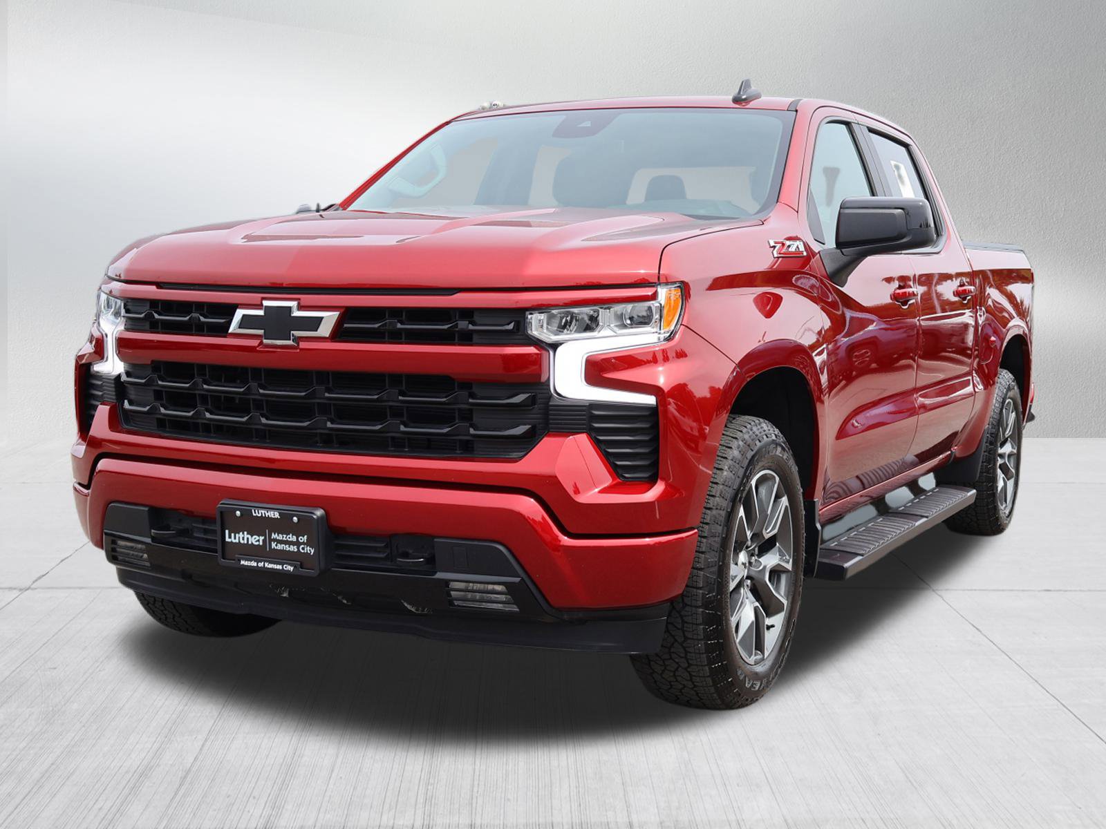 2024 Chevrolet Silverado 1500 RST photo 3