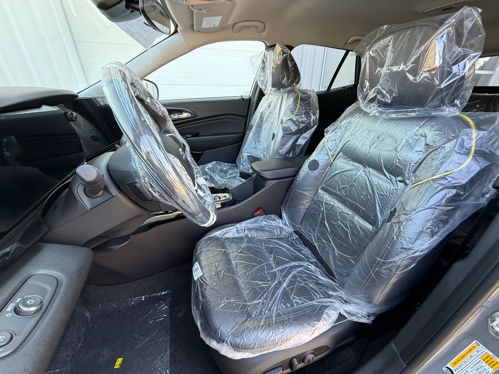 2026 Chevrolet Trax ACTIV photo 9