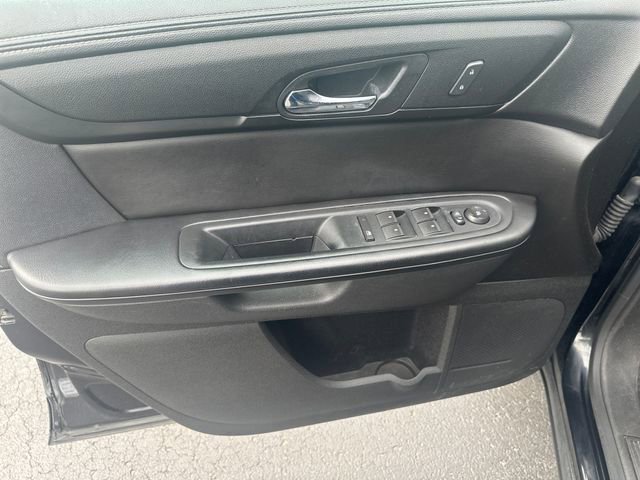 2014 Chevrolet Traverse 1LT photo 10