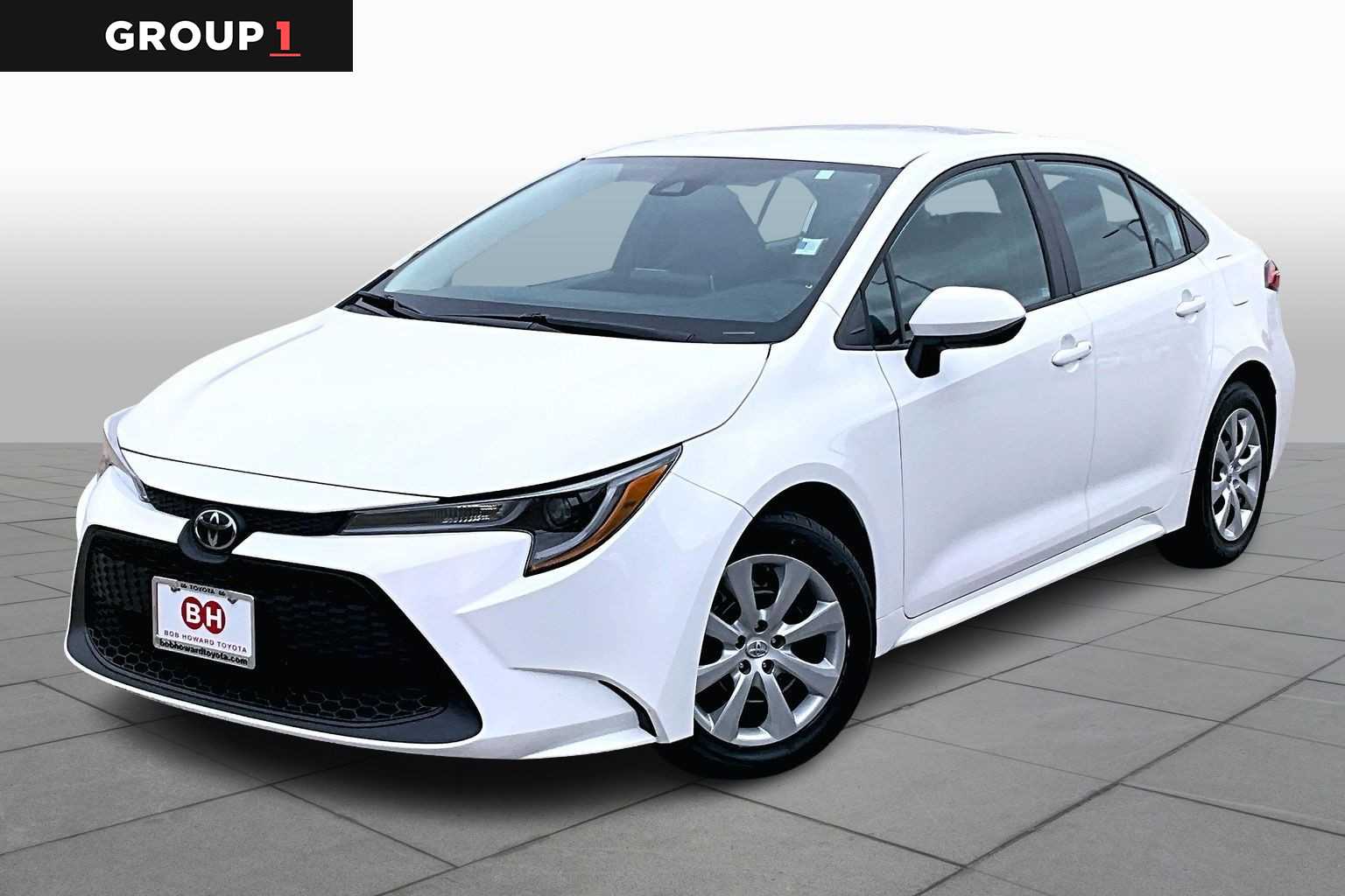 2021 Toyota Corolla LE's photo