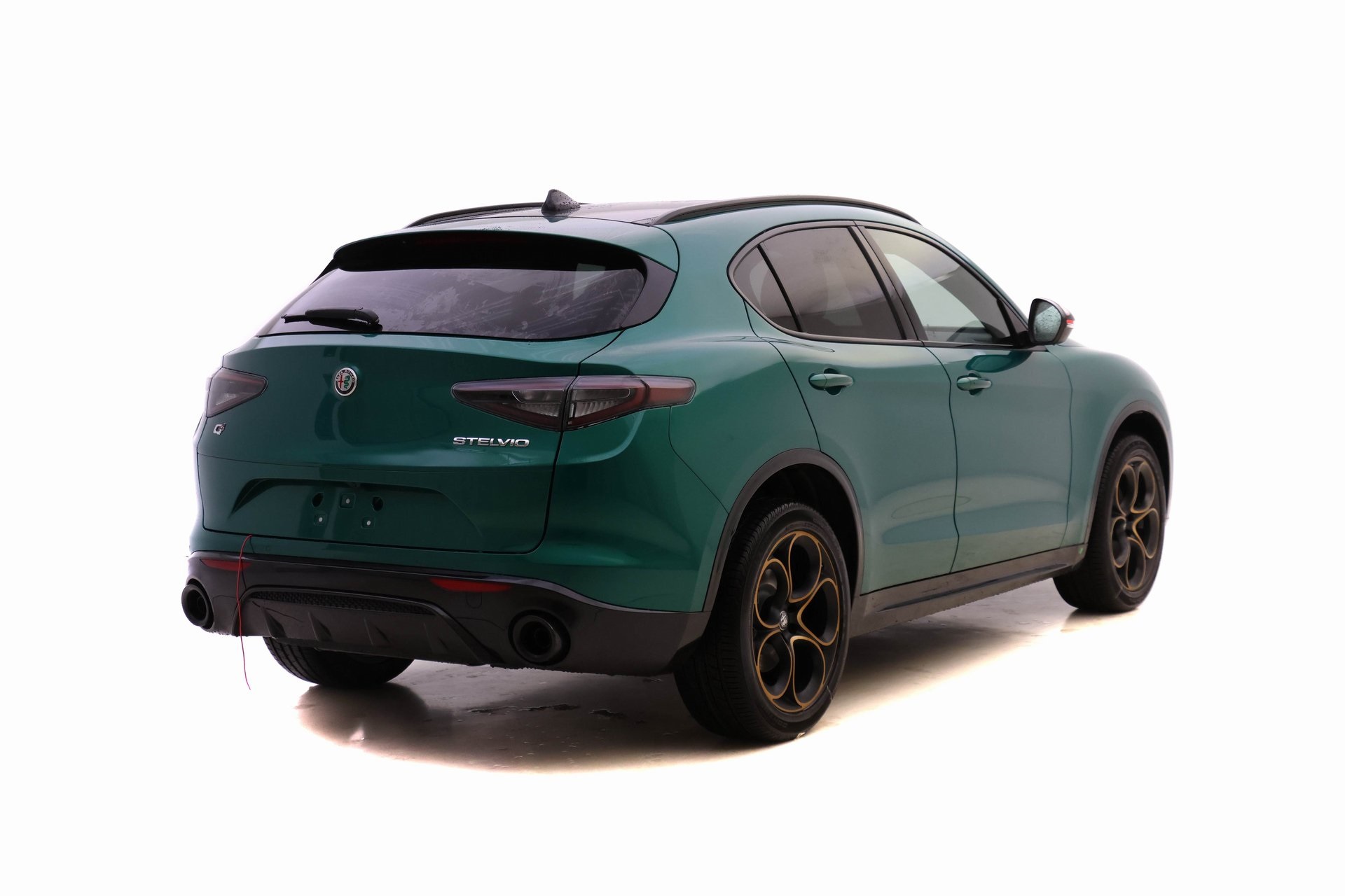 2025 Alfa Romeo Stelvio Base photo 4