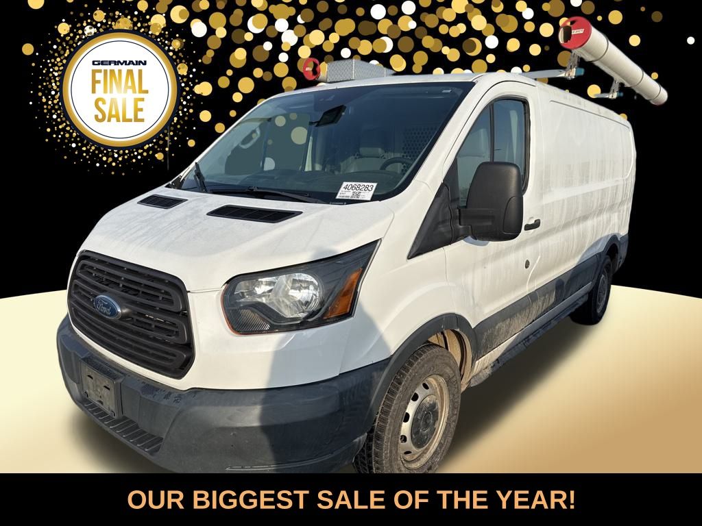 2016 Ford Transit Base's photo