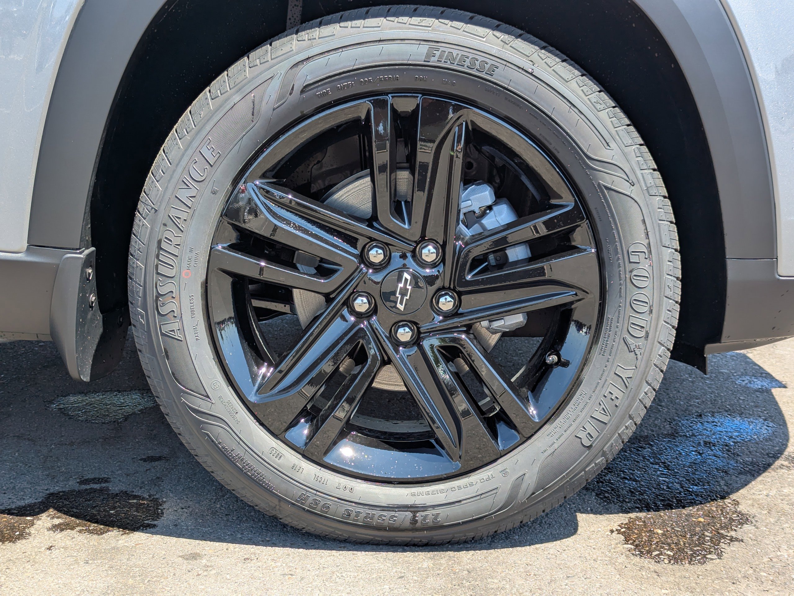 2025 Chevrolet Trax ACTIV photo 38