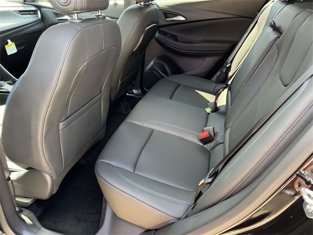 2026 Buick Encore GX Sport Touring photo 7