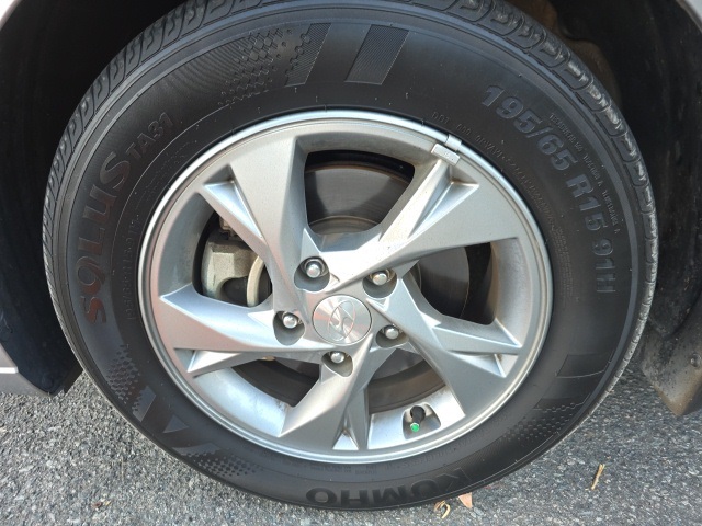 2023 Hyundai Elantra SE photo 7