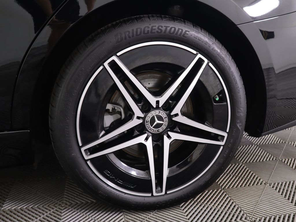 2025 Mercedes Benz C 300 photo 30