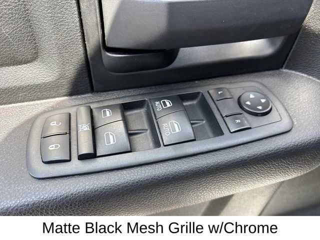 2022 Ram 3500 Tradesman photo 17