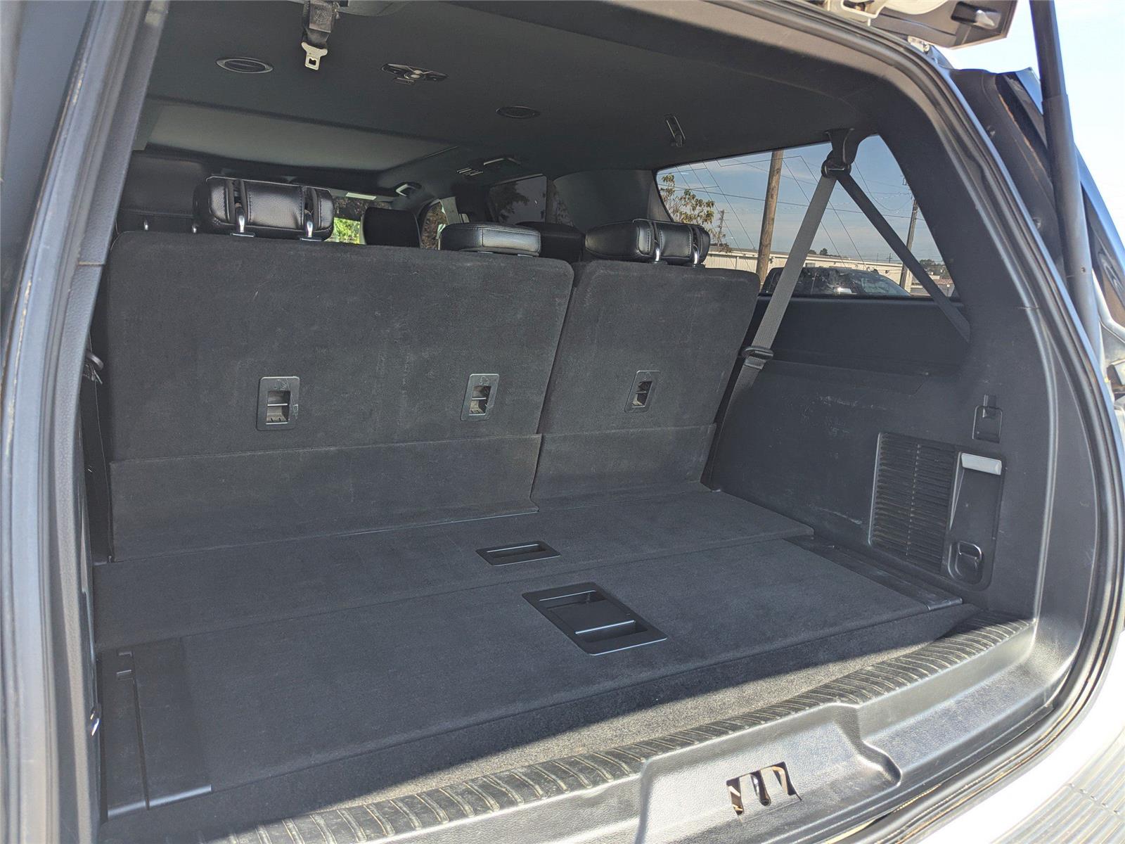 2020 Ford Expedition MAX XLT photo 11