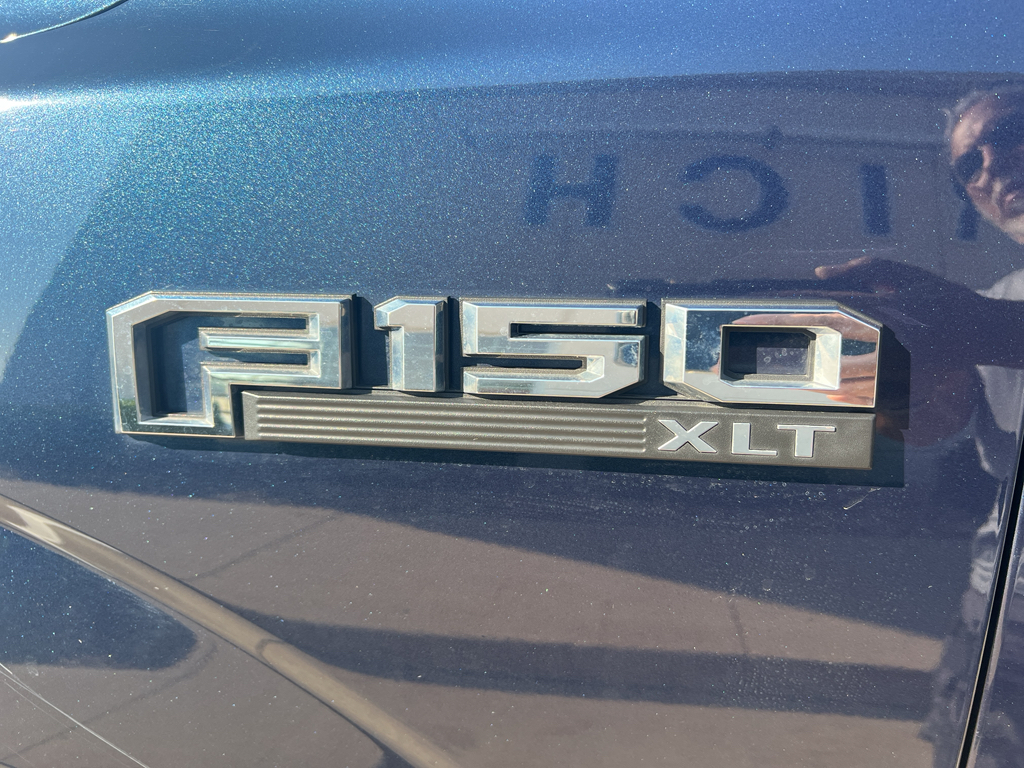 2019 Ford F-150 XLT photo 14