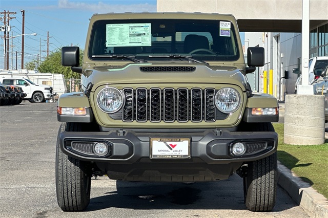 2025 Jeep Gladiator Sport S photo 8