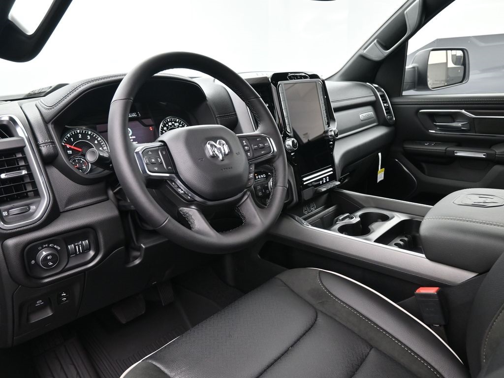 2025 Ram 1500 Laramie photo 29