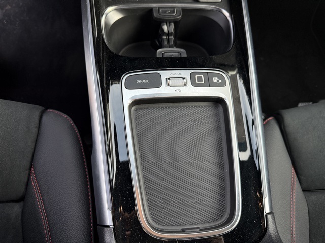 2025 Mercedes Benz GLB 250 4MATIC photo 10