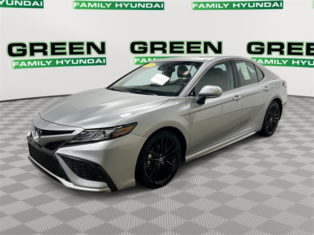 2023 Toyota Camry XSE's photo