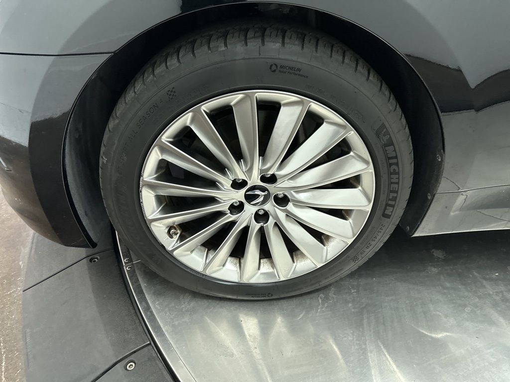 2014 Hyundai Equus Signature photo 27