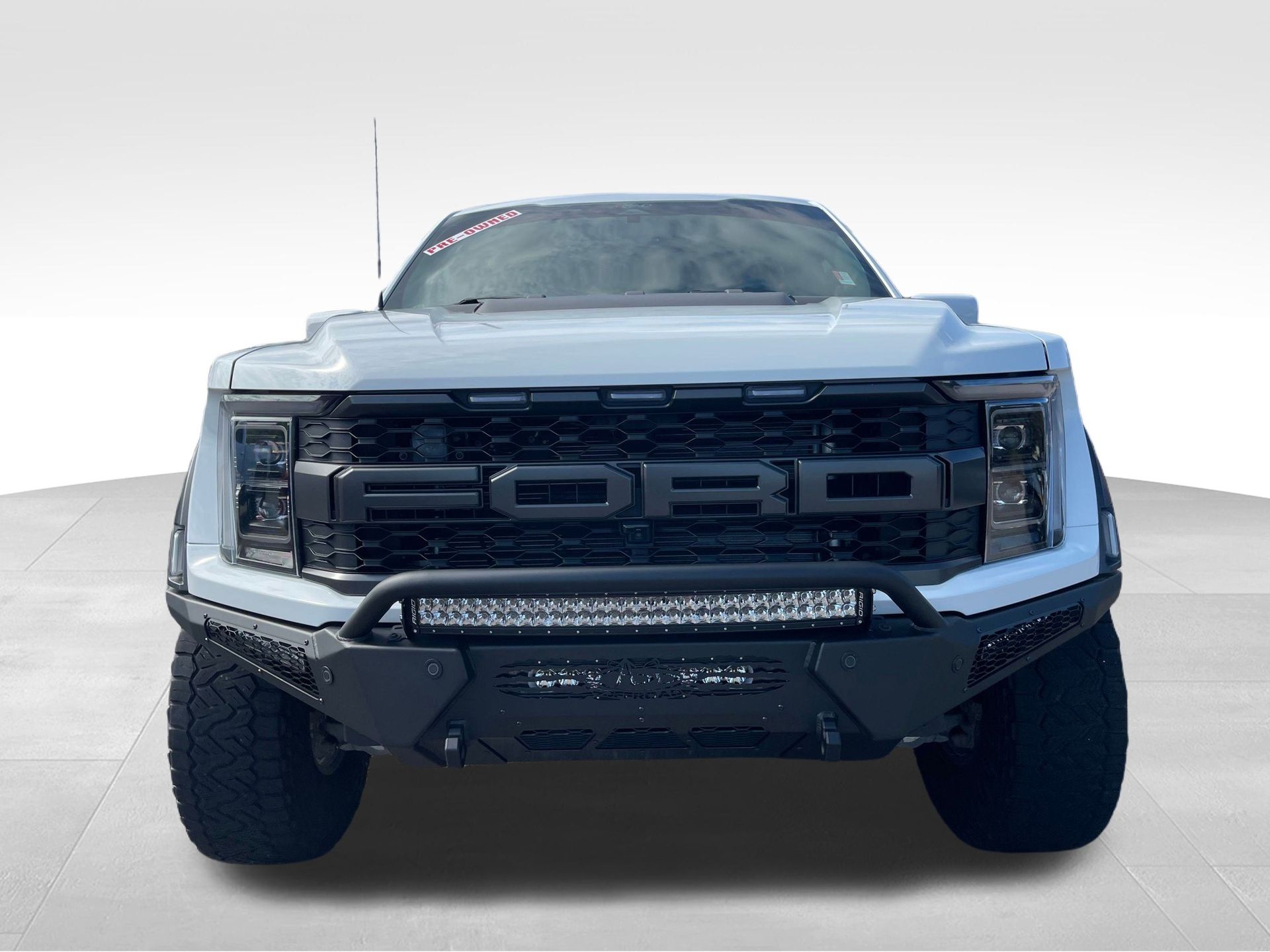 2022 Ford F-150 Raptor photo 3