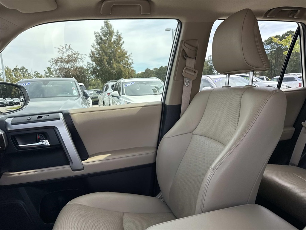 2022 Toyota 4Runner Limited photo 11