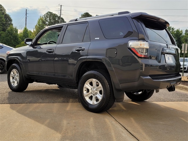 2024 Toyota 4Runner SR5 4WD photo 4