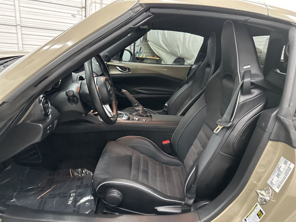 2024 Mazda MX-5 Miata Miata RF photo 19