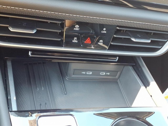 2026 Volkswagen Atlas SE Technology photo 18