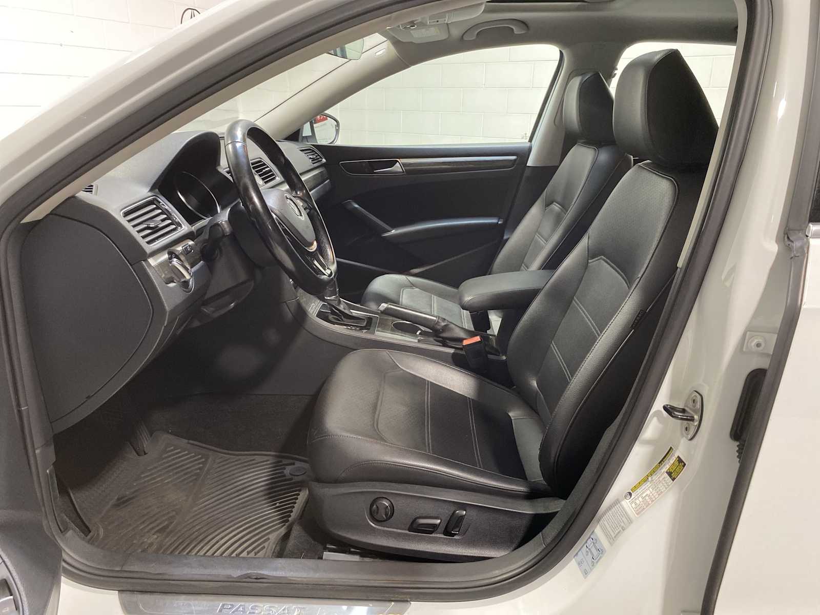 1VWGT7A32HC010138