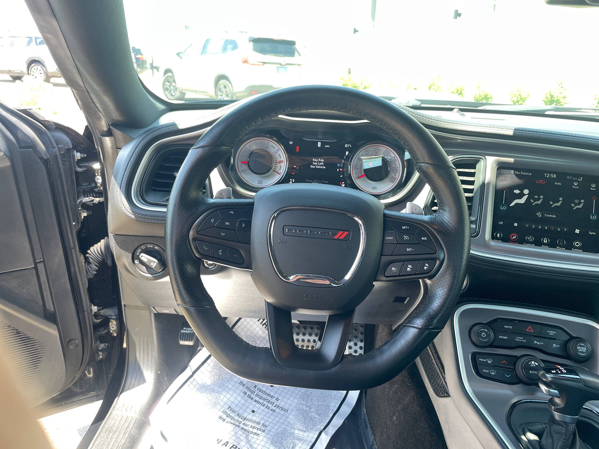 2022 Dodge Challenger R/T Shaker photo 18