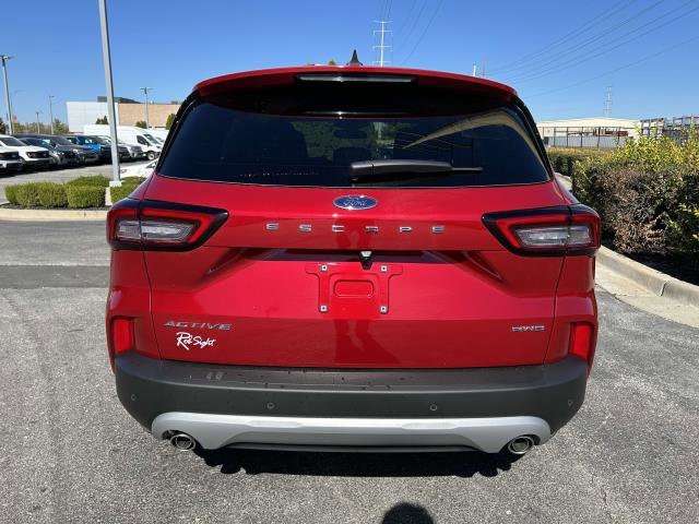 2025 Ford Escape Active photo 4