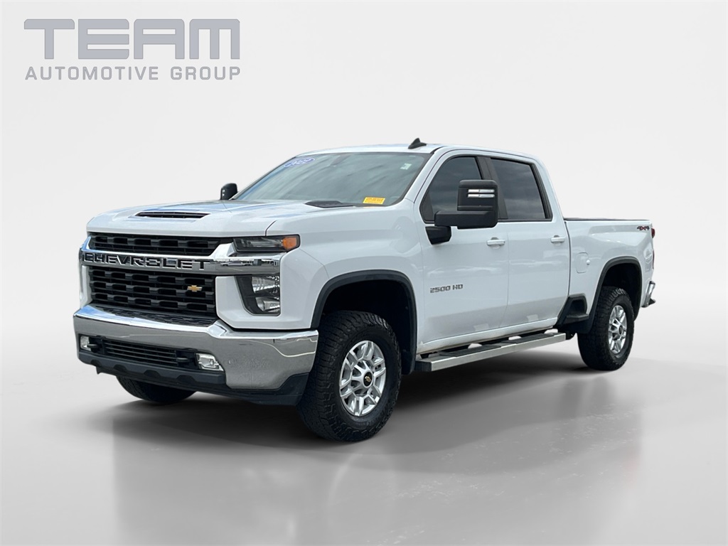 2022 Chevrolet Silverado 2500HD LT photo 3