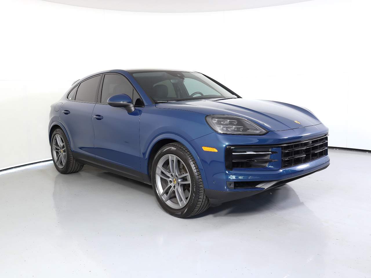 2024 Porsche Cayenne Coupe photo 9