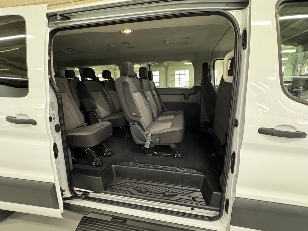 2021 Ford Transit photo 10