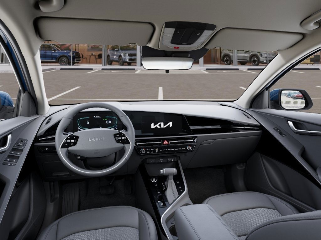 2025 Kia Niro EX Touring photo 13