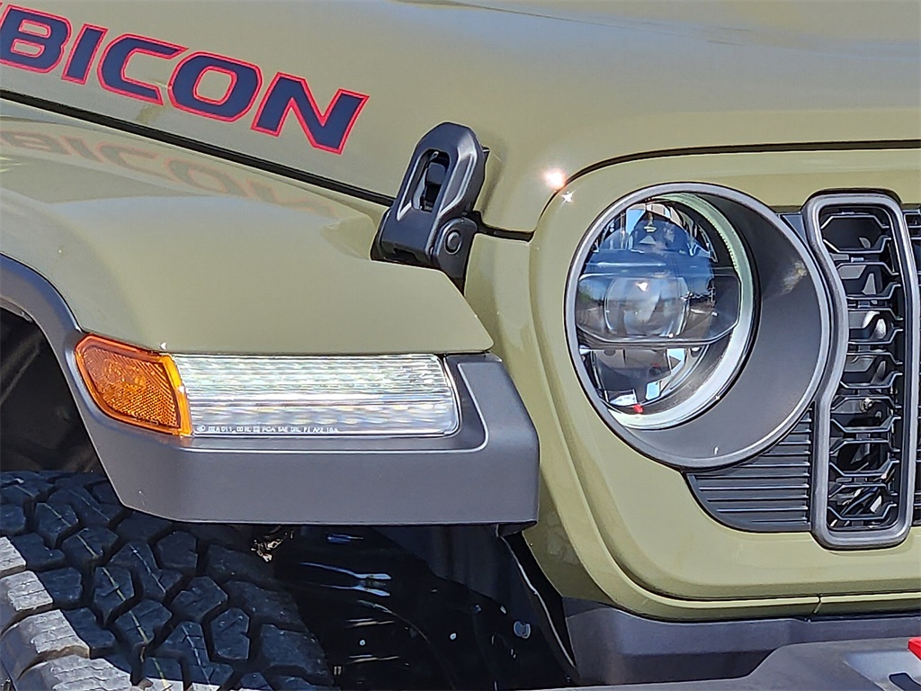 2025 Jeep Gladiator Rubicon photo 8