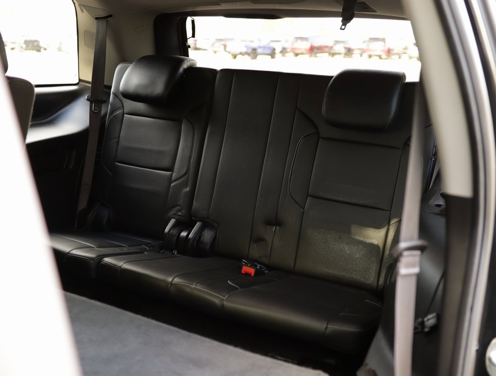 2017 Chevrolet Tahoe LT photo 28