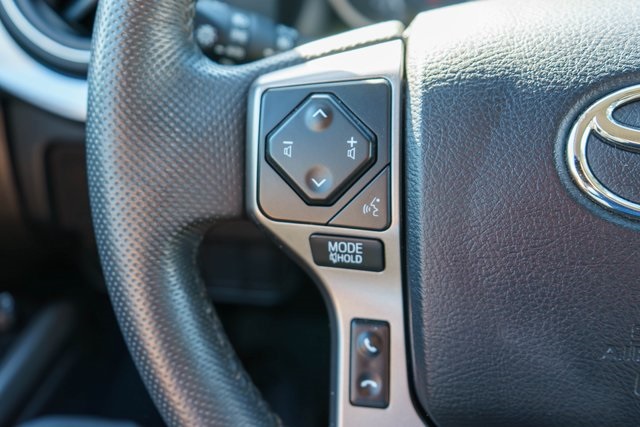 2023 Toyota Tacoma SR5 photo 16